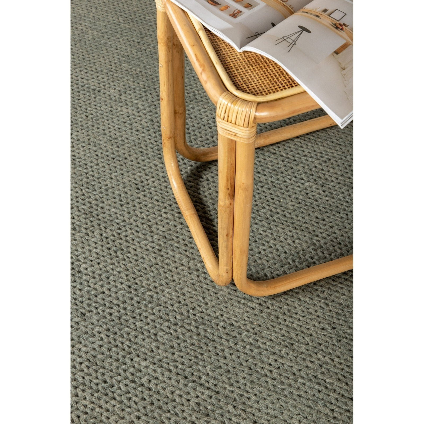 Marta ullteppe 250x350 Venture Design Teppe