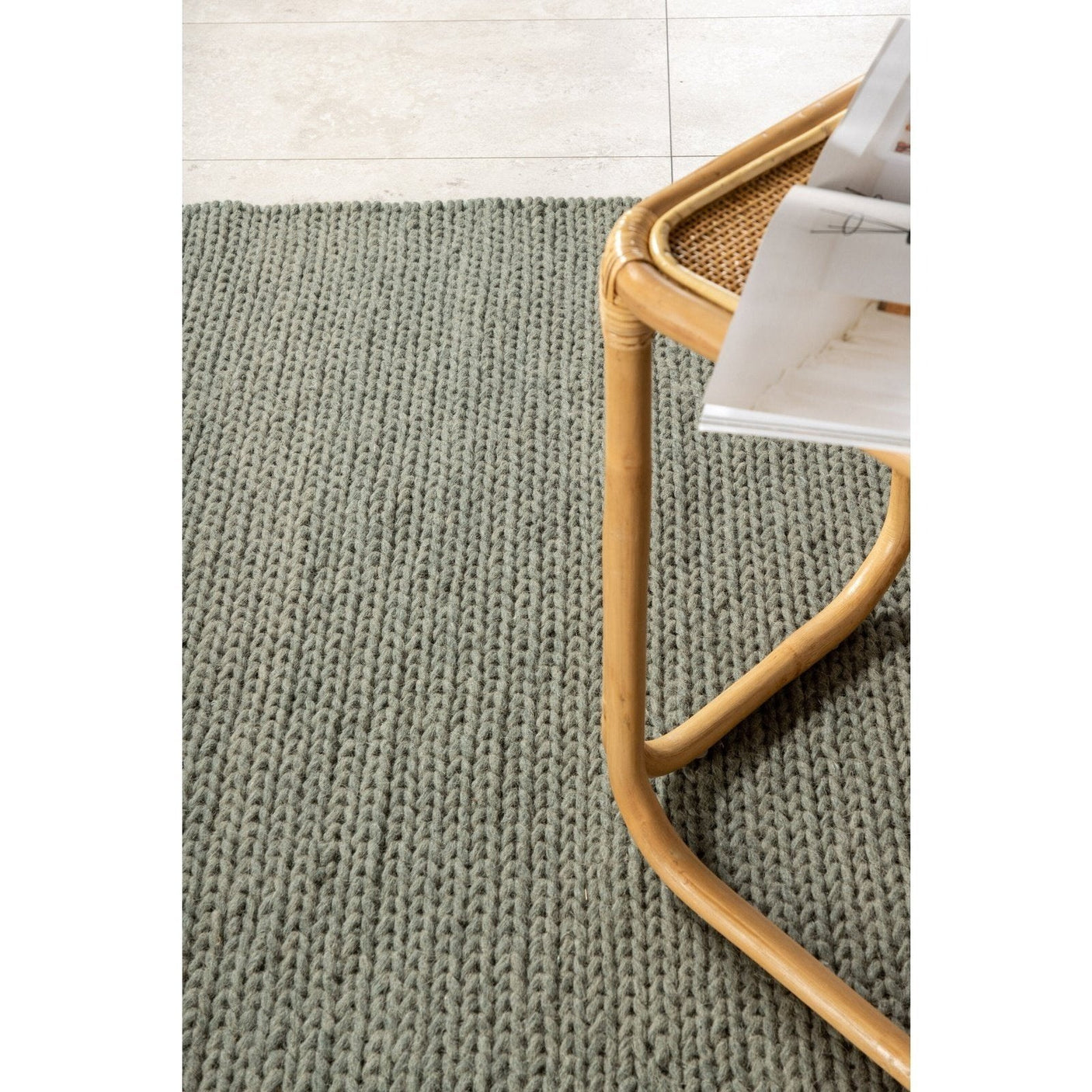 Marta ullteppe 250x350 Venture Design Teppe