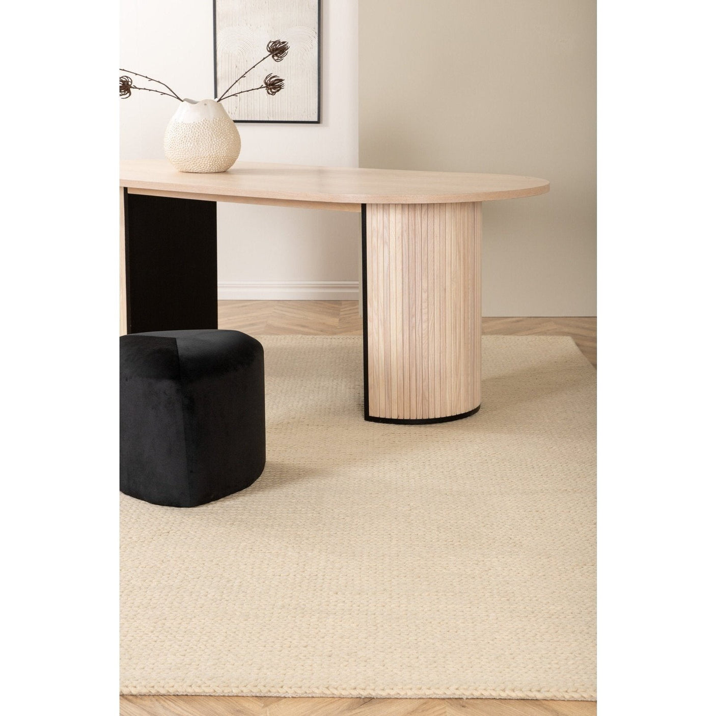 Marta ullteppe 250x350 Venture Design Teppe