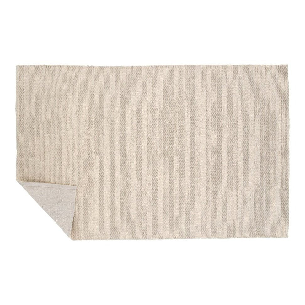 Marta ullteppe 250x350 Venture Design Teppe