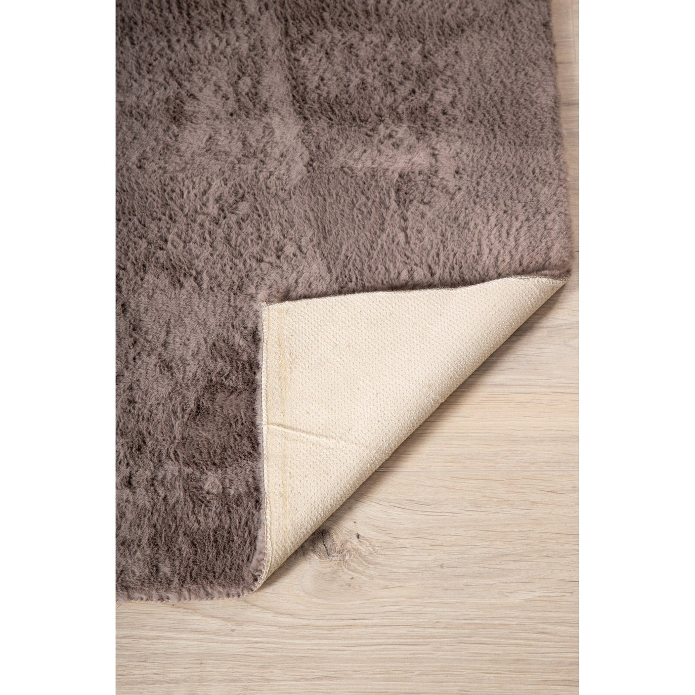 Nina teppe 230x160 Venture Design Teppe