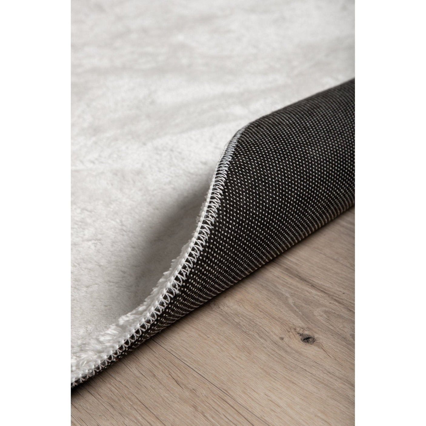 Blanca teppe 200x200 Venture Design Teppe