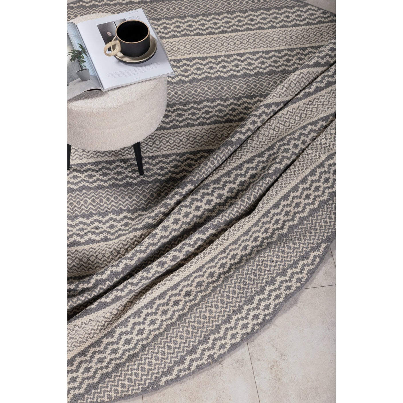 Sishu teppe Ø200 Venture Design Teppe