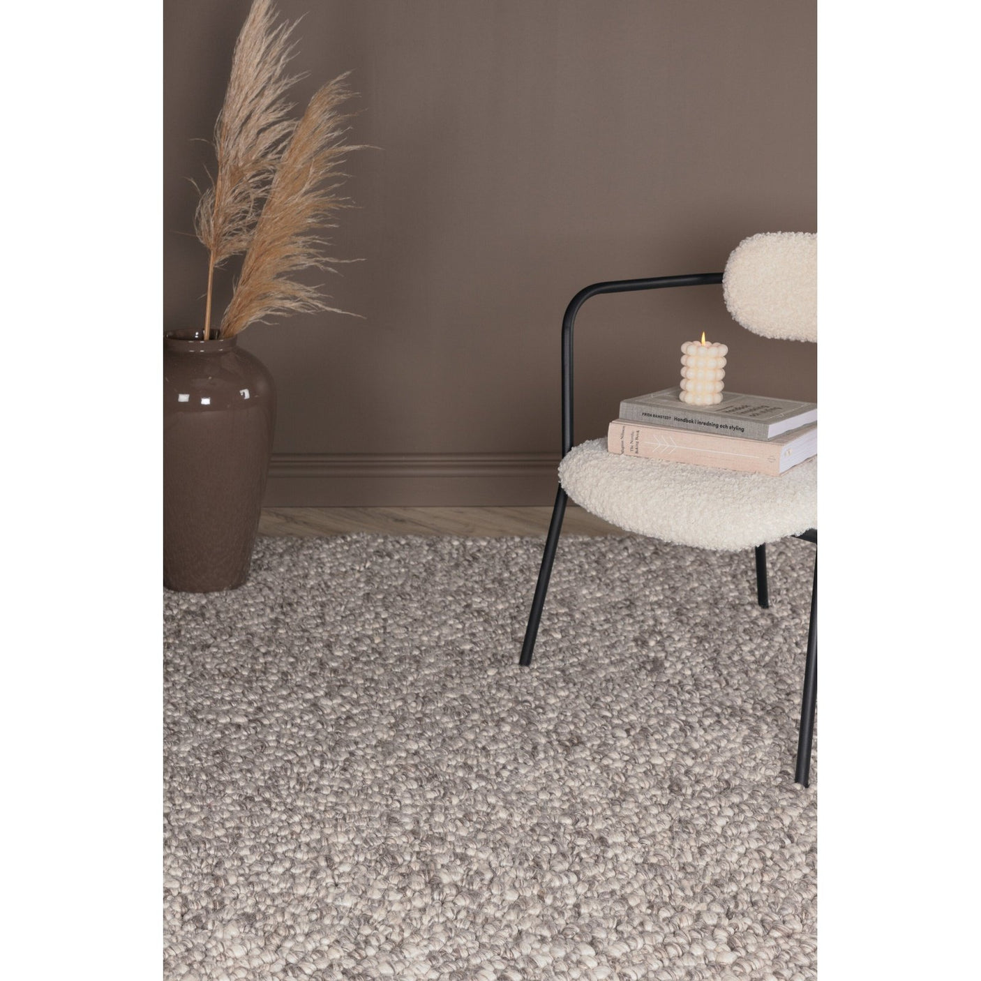 Jajru ullteppe 200x300 Venture Design Teppe