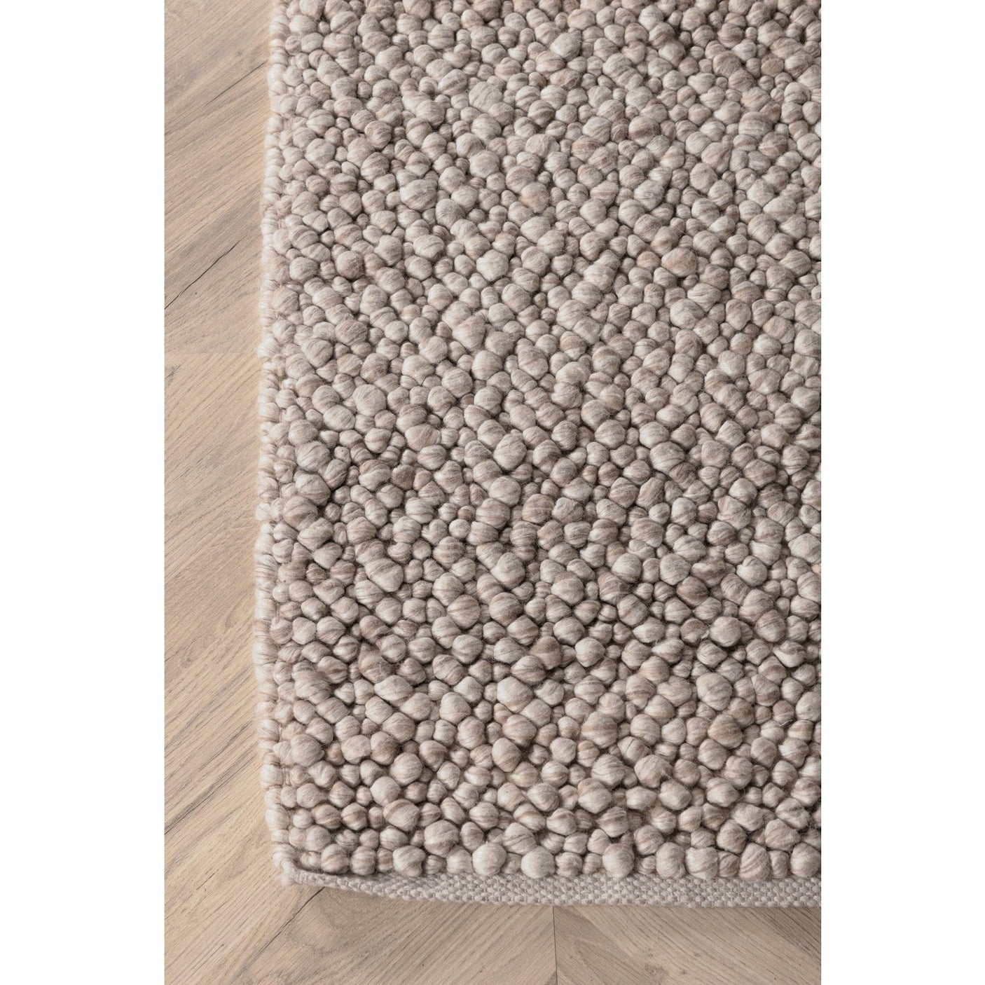 Jajru ullteppe 250x350 Venture Design Teppe