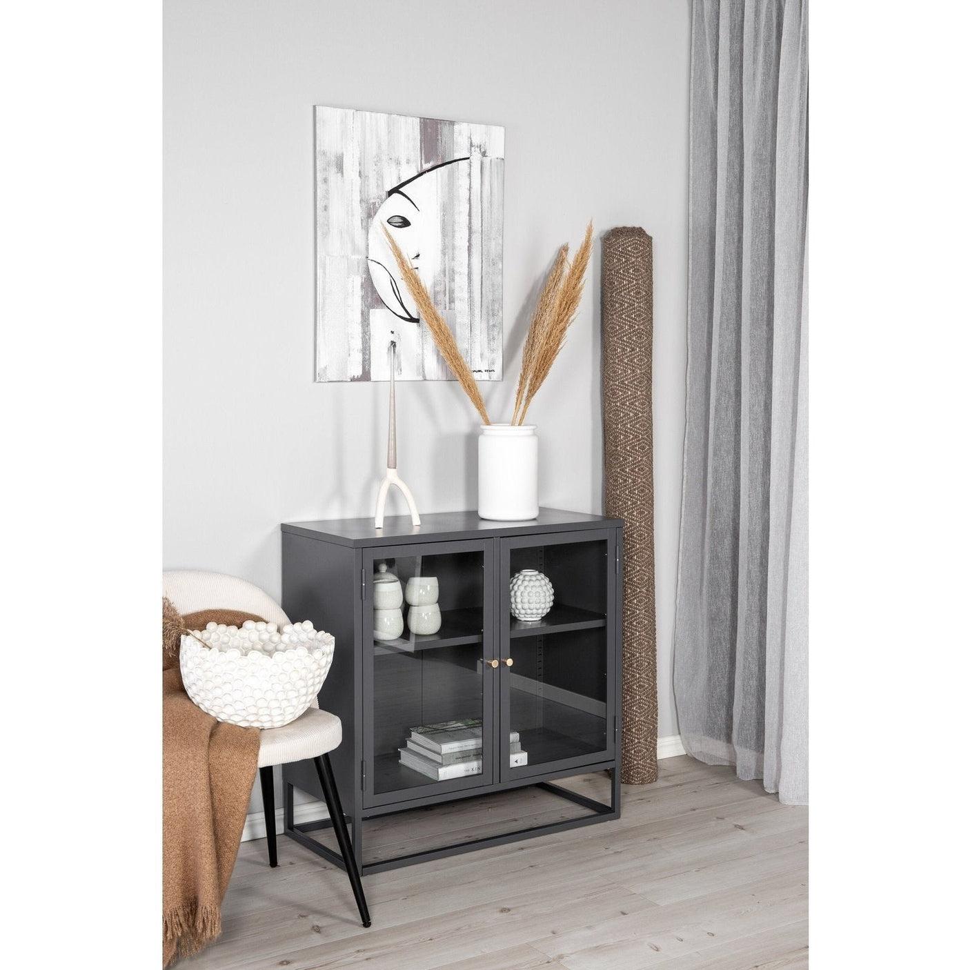 Bakal lite vitrinekap Venture Design Vitrineskap