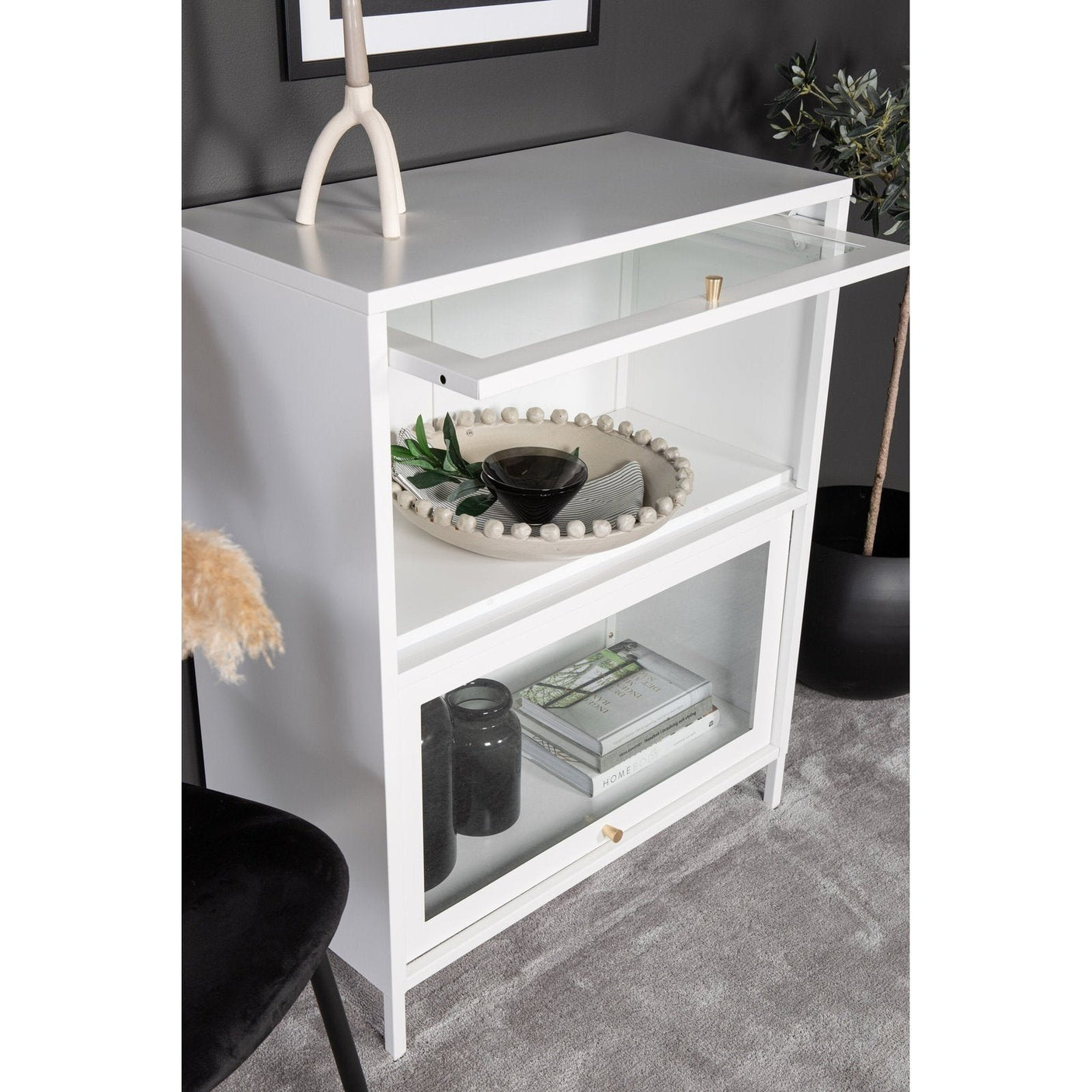 Bakal vitrineskap lukket Venture Design Vitrineskap