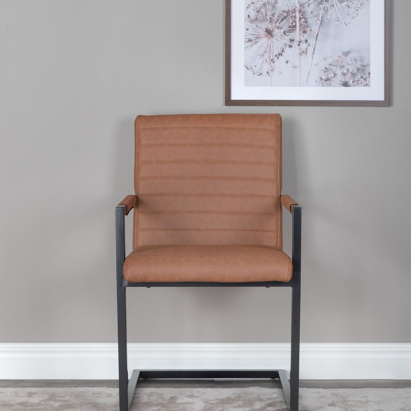 Art Karmstol Venture Design Spisestol