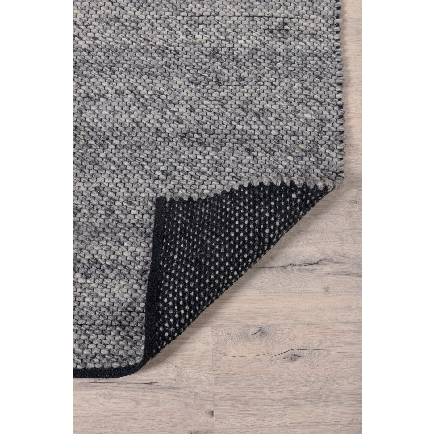 Ganga teppe 200x300 Venture Design Teppe