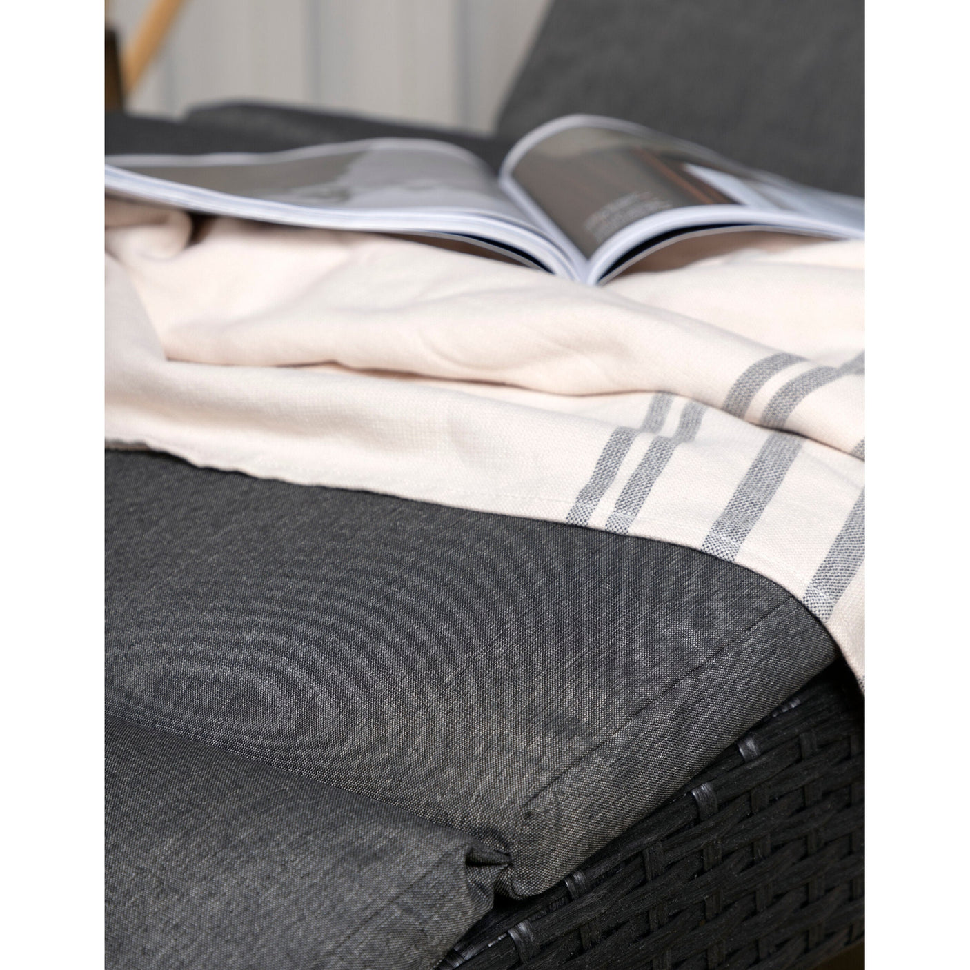 Archie Sun Lounge Venture Design Solseng