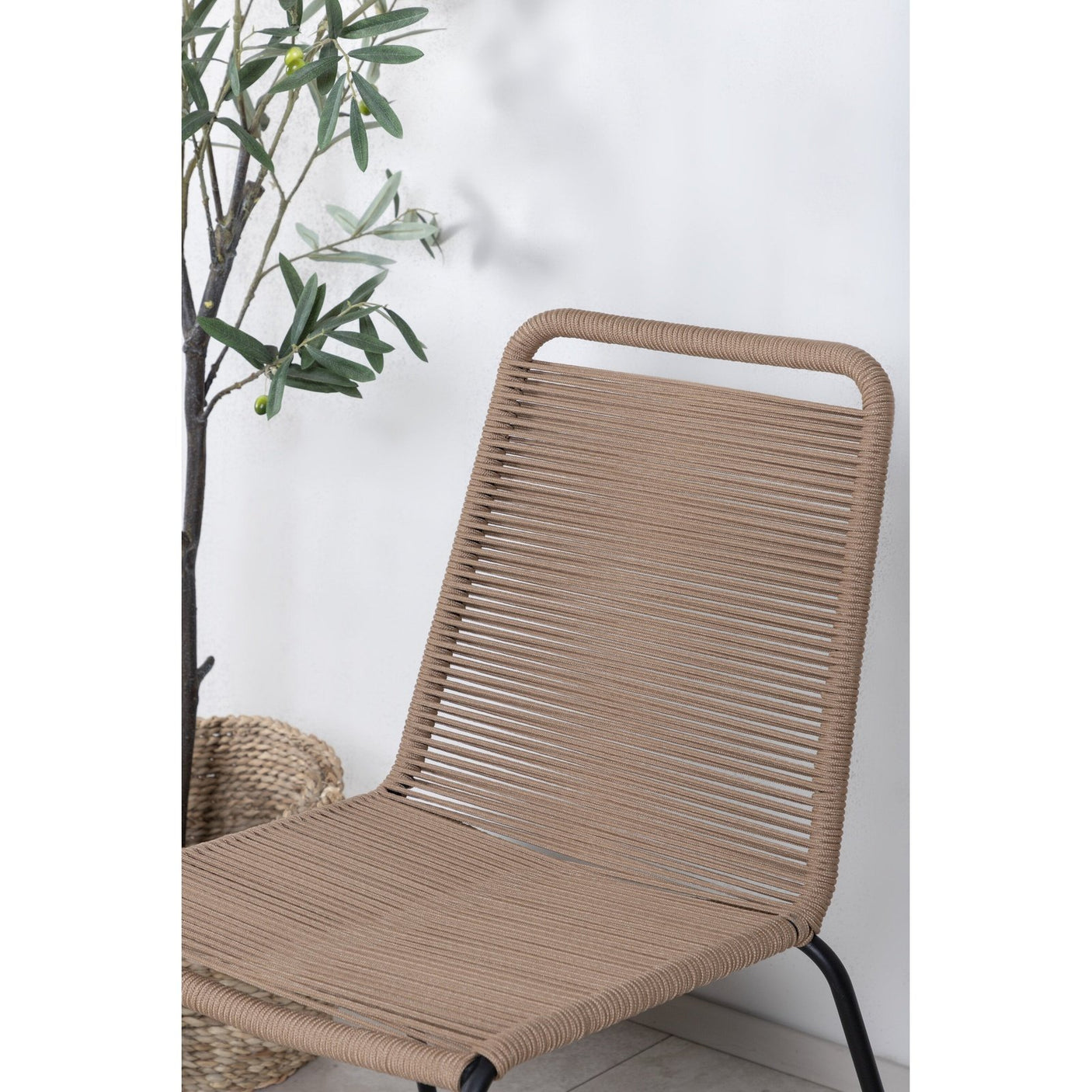 Lindos hagestol Venture Design Spisestol