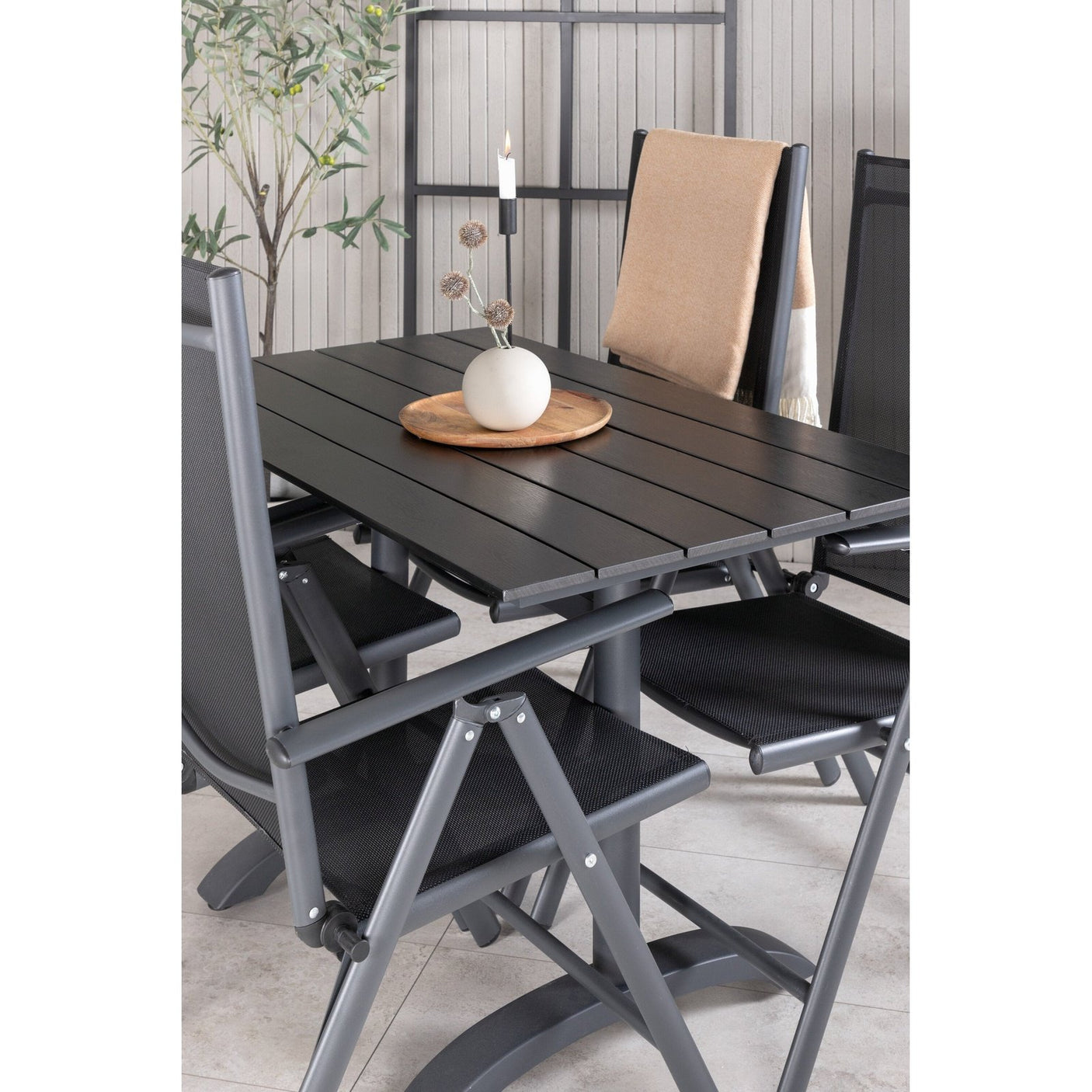 Denver Café bord 120*70 + Break Stol Venture Design Spisegruppe