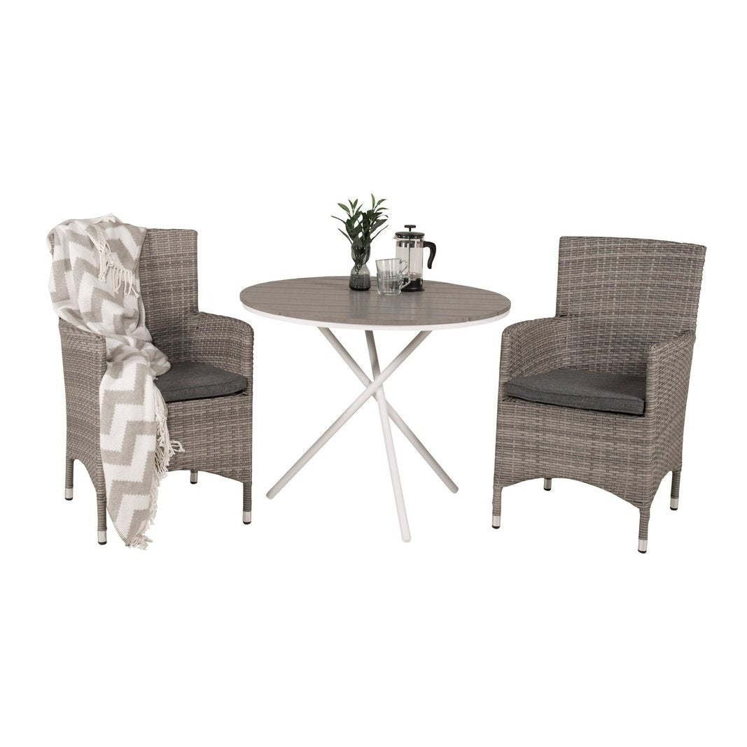 Parma cafébord ø90 + Malin Lenestol med pute Venture Design Spisegruppe