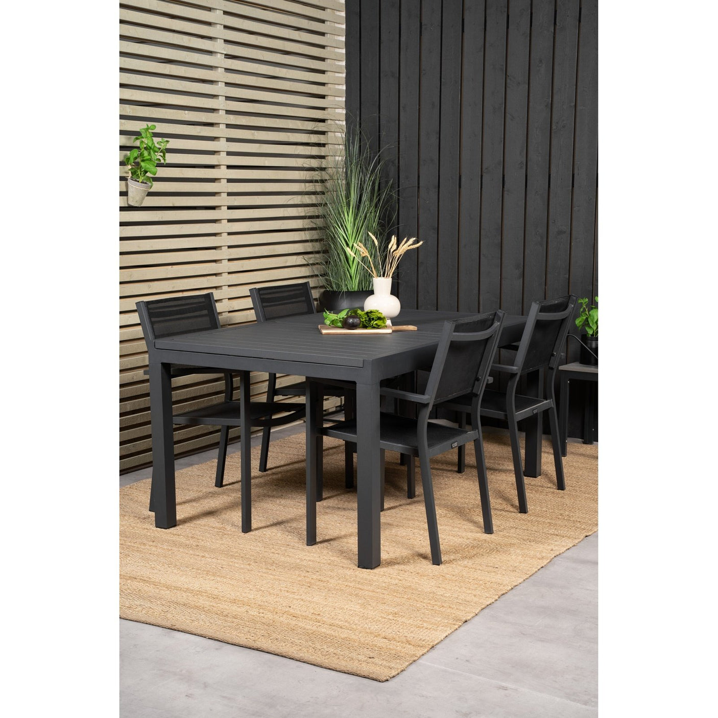Marbella bord 160/240 + Copacabana Venture Design Spisegruppe