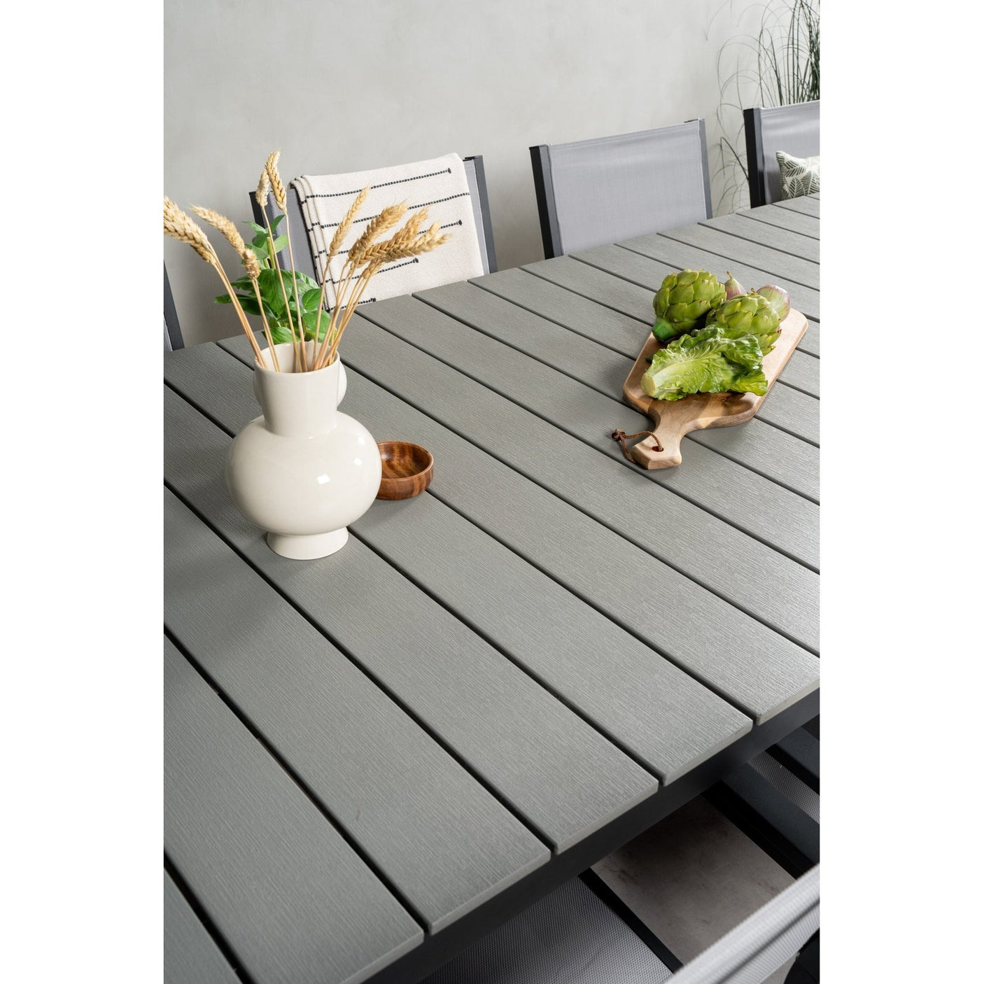 Levels Spisebord 224/324*100 + Copacabana Armstol Venture Design Spisegruppe