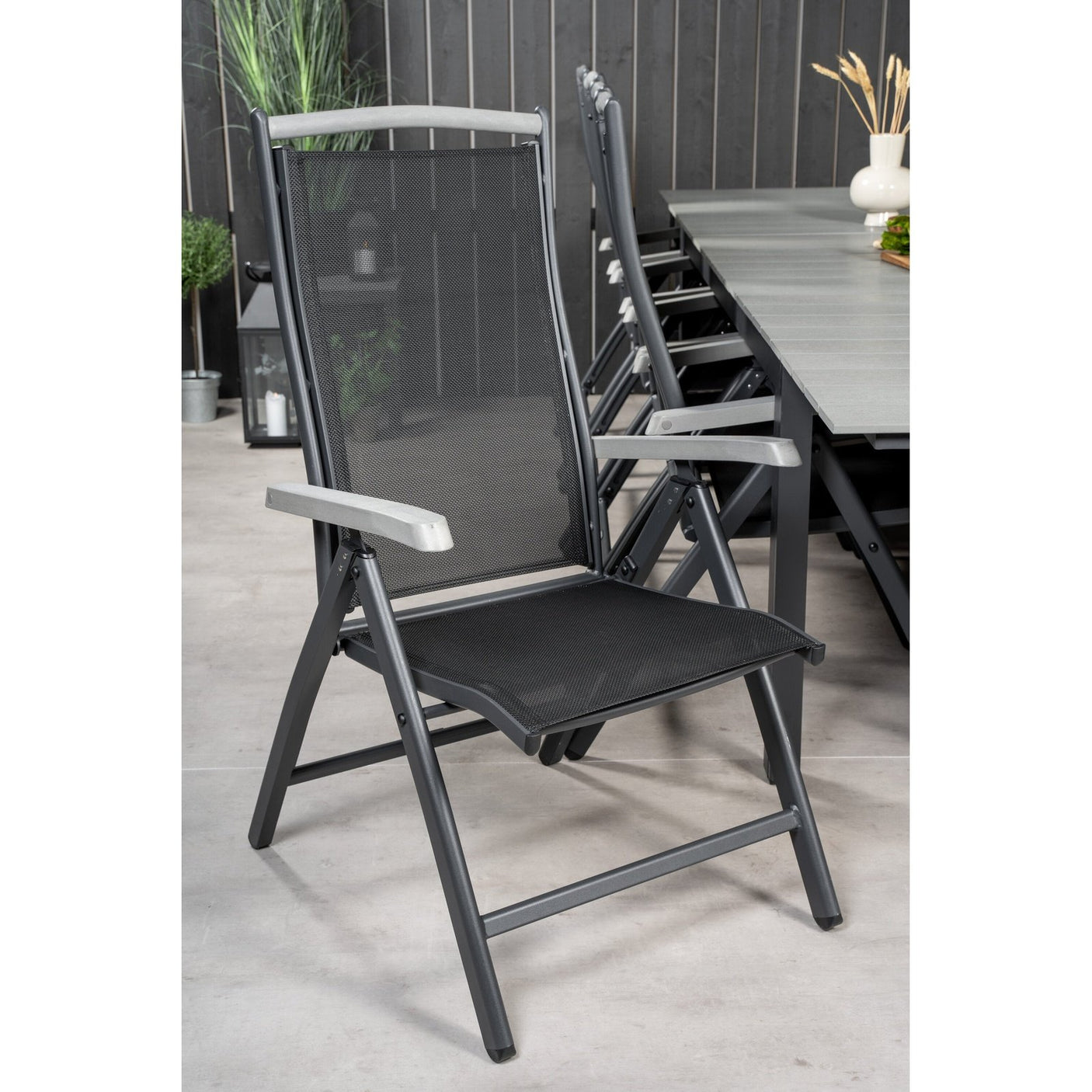 Levels bord 229/310/ Albany stoler/ 10 Venture Design Spisegruppe