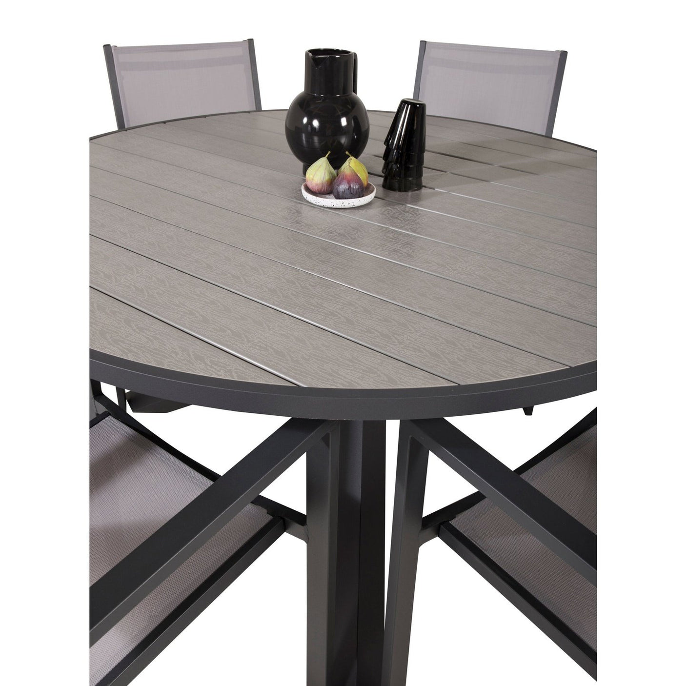 Parma Bord ø 140 + Copacabana Armlenstol Venture Design Spisegruppe