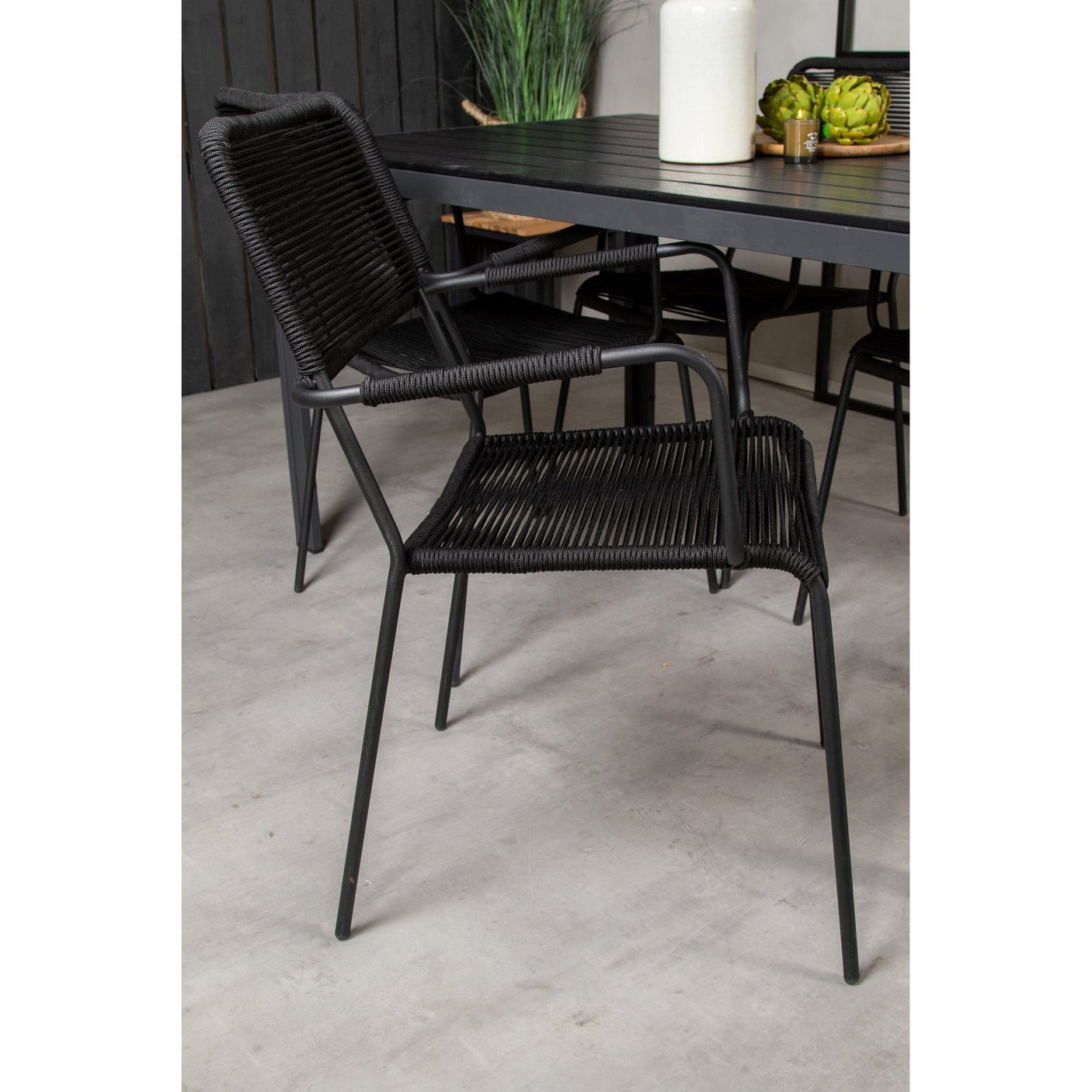 Break spisebord 150*90 + Lindos lenestol Venture Design Spisegruppe