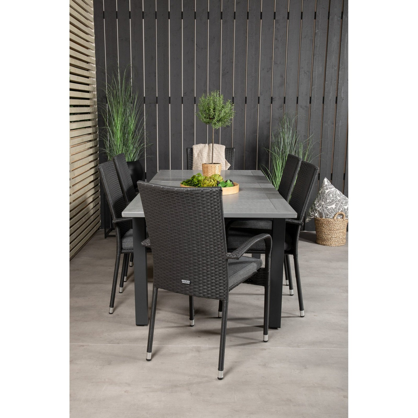 Albany Table 160/240 + Anna stoler Venture Design Spisegruppe