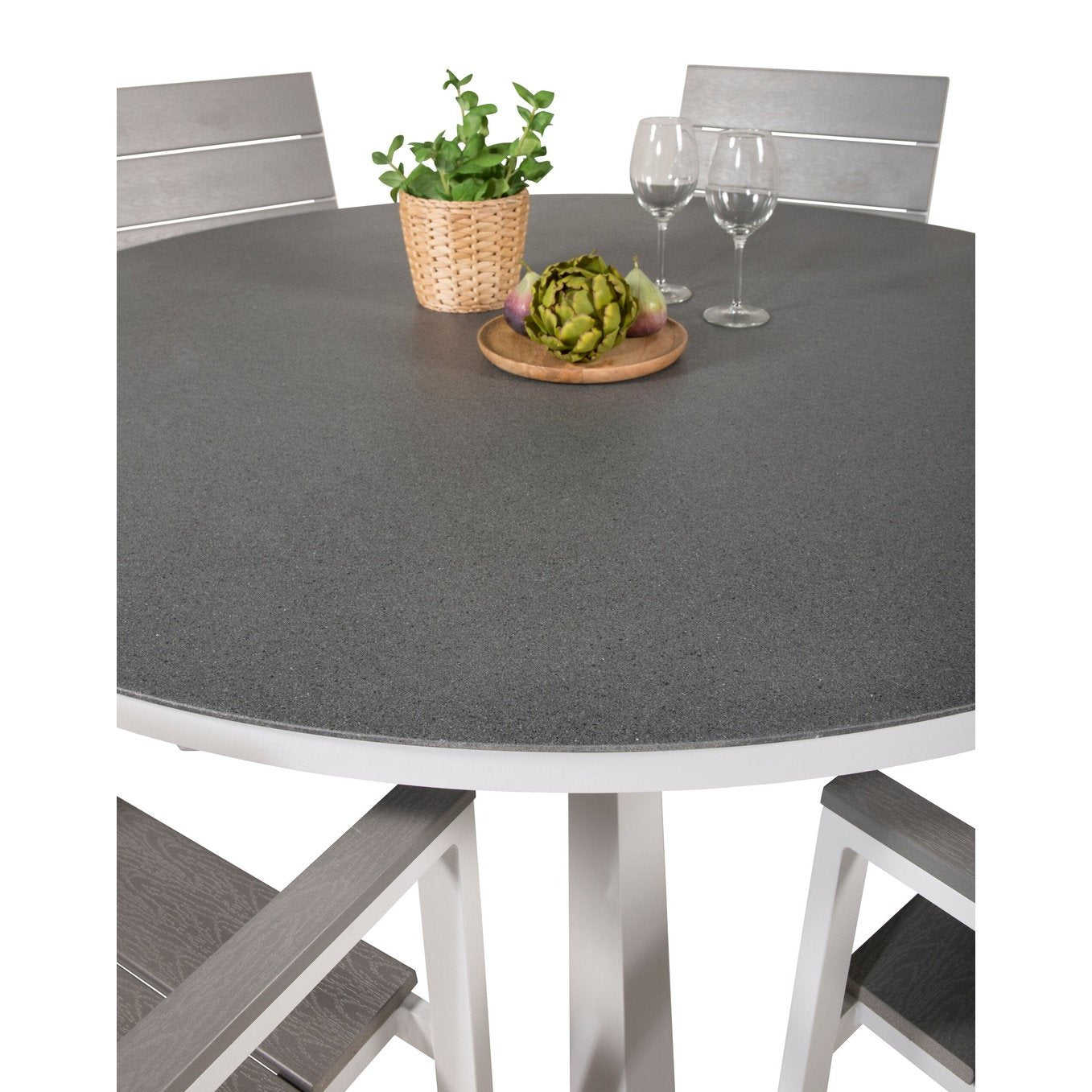 Copacabana Spisebord ø140 + Levels stol Venture Design Spisegruppe