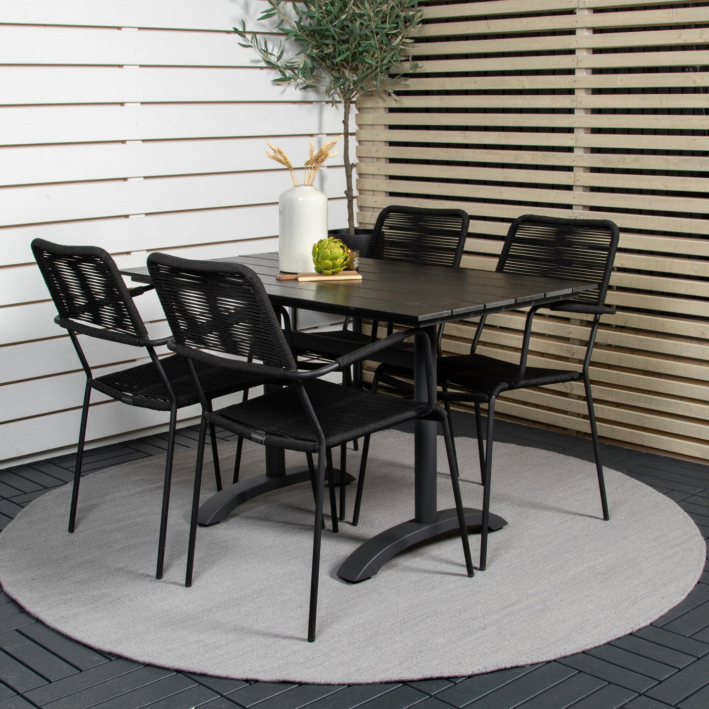 Denver Café Bord 120*70 + Lindos Lenestol Venture Design Spisegruppe