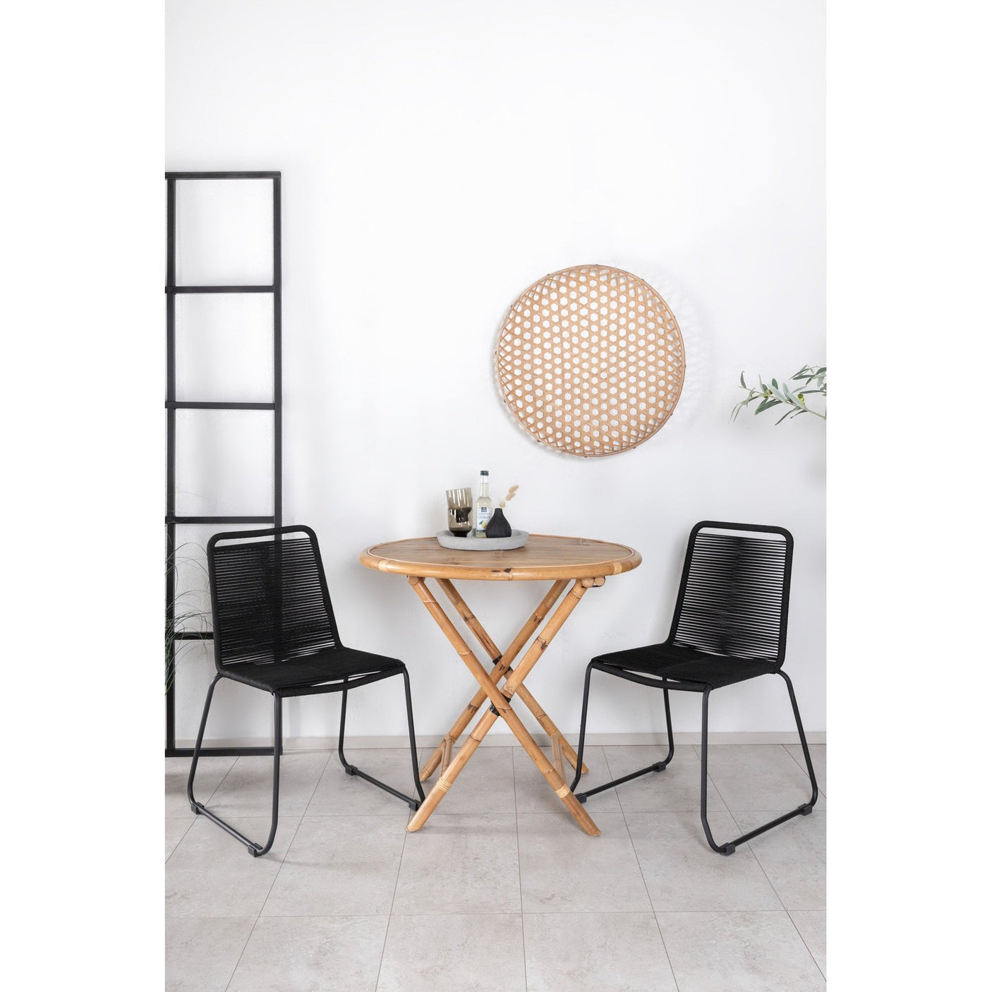 Cane Café bord ø80cm + Lindos Venture Design Spisegruppe