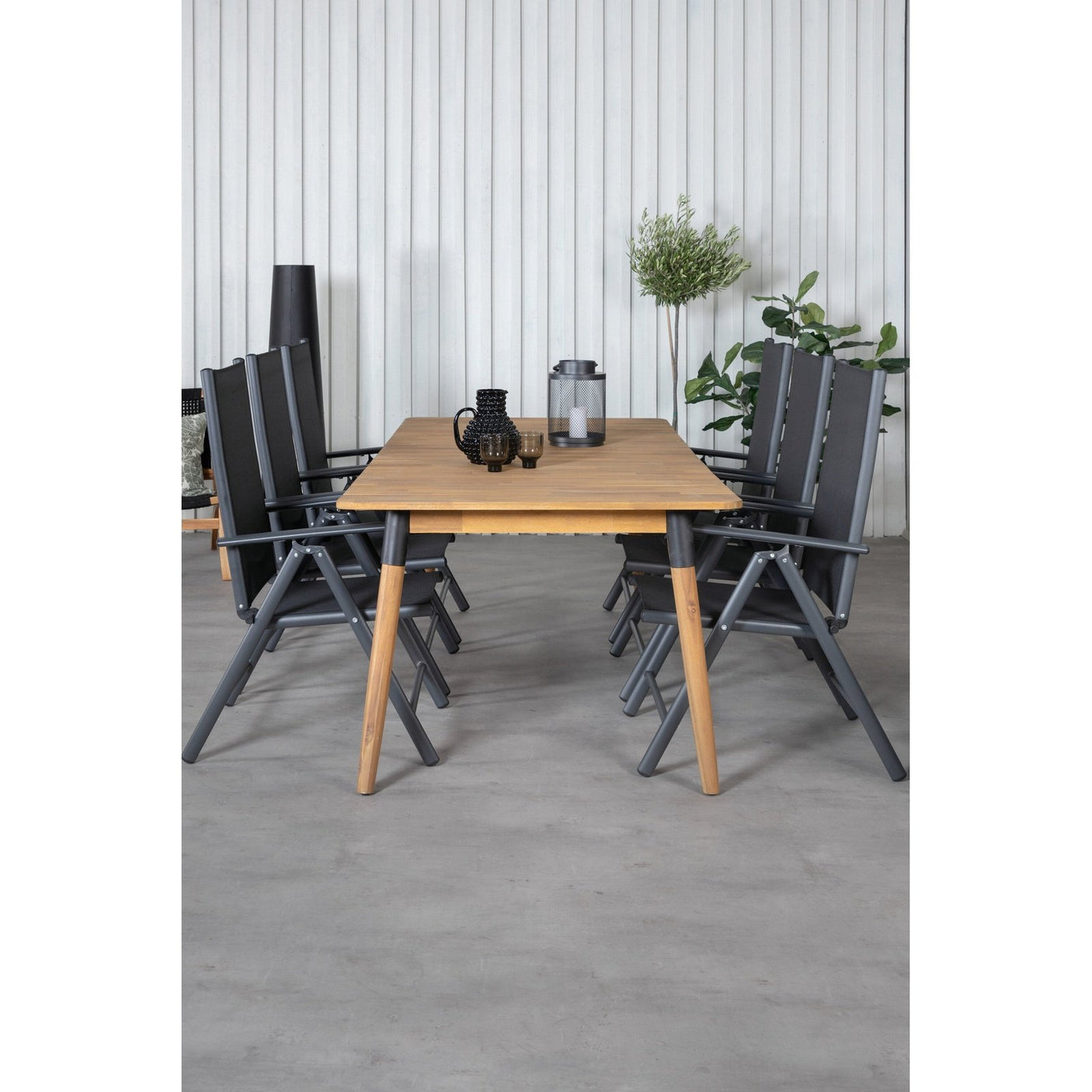 Julian spisebord 210*100cm + Break stol/ Venture Design Spisegruppe