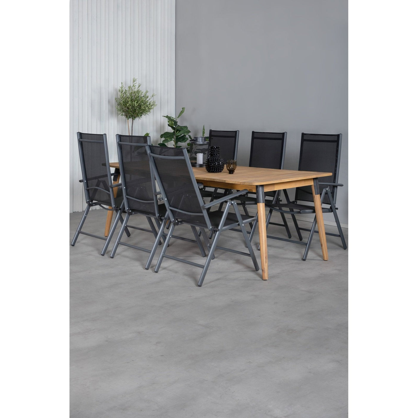 Julian spisebord 210*100cm + Break stol/ Venture Design Spisegruppe