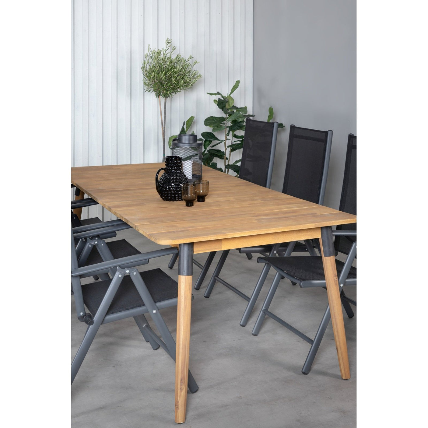 Julian spisebord 210*100cm + Break stol/ Venture Design Spisegruppe