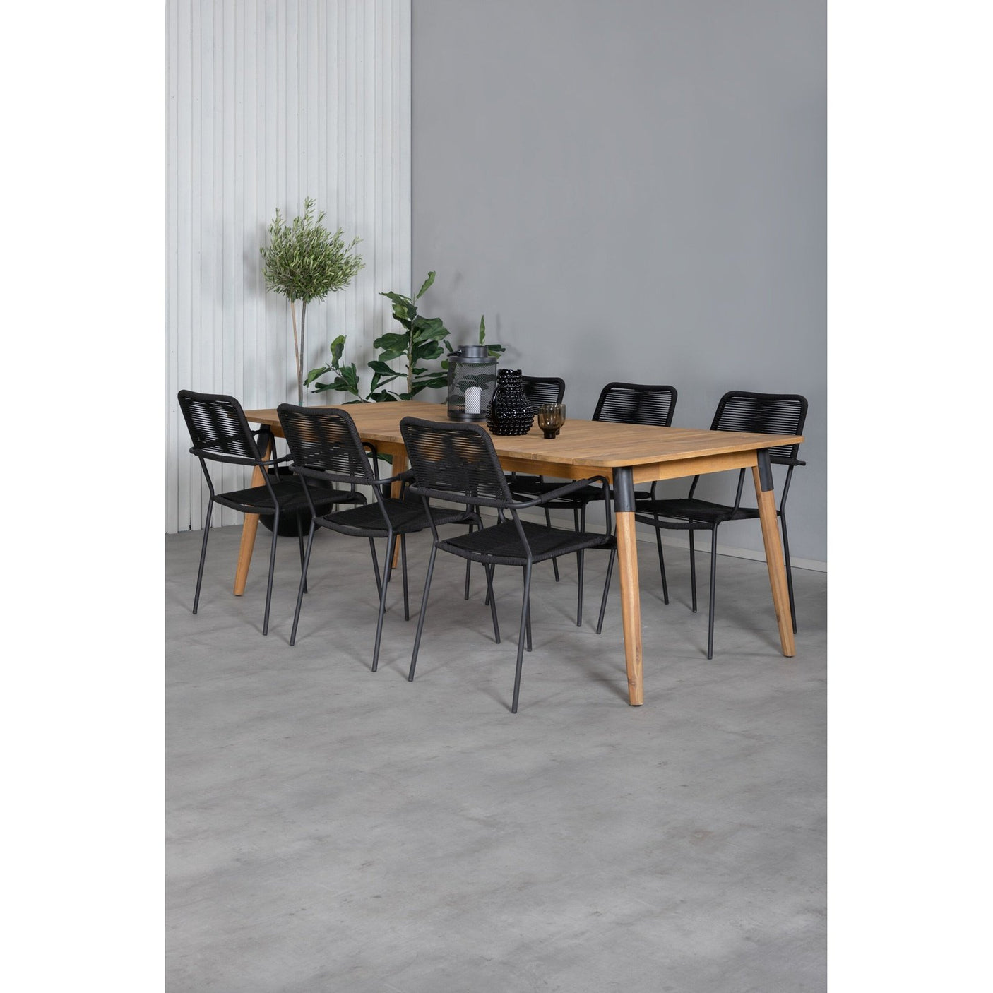Julian spisebord 210*100cm + Lindos lenestol Venture Design Spisegruppe