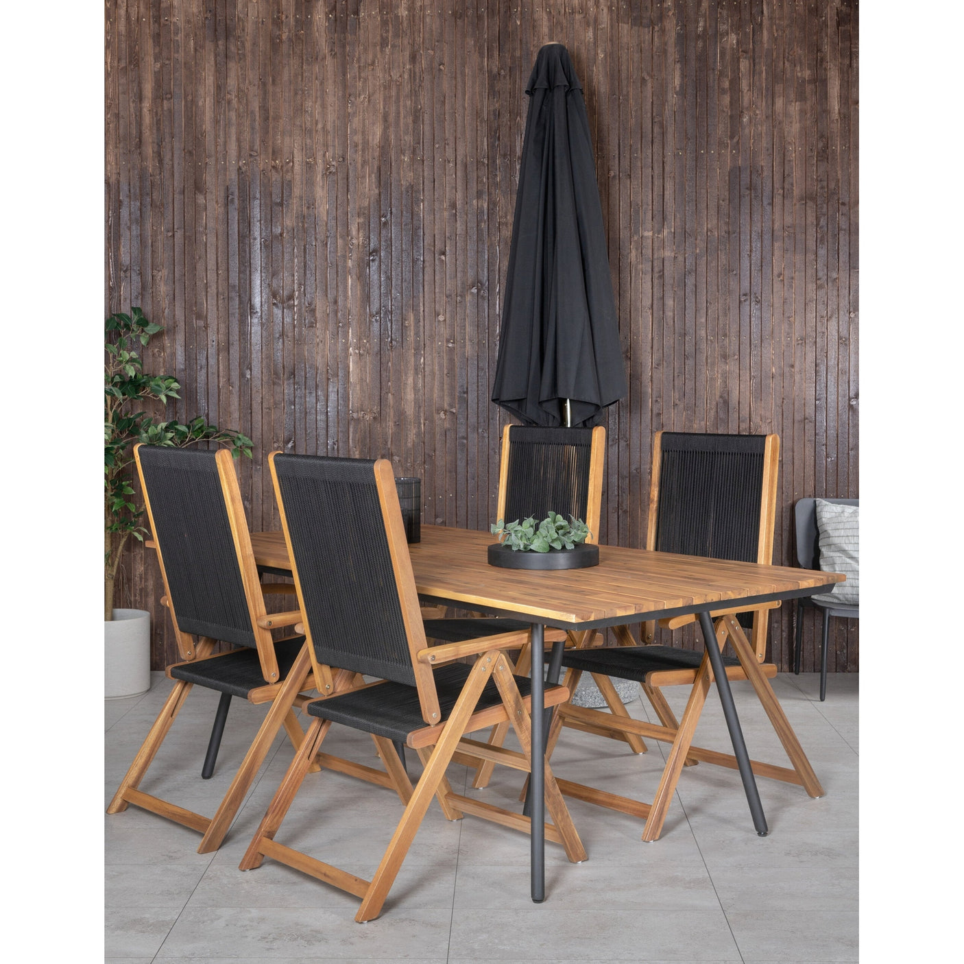 Chan spisebord 200cm + Liten John stol Venture Design Spisegruppe