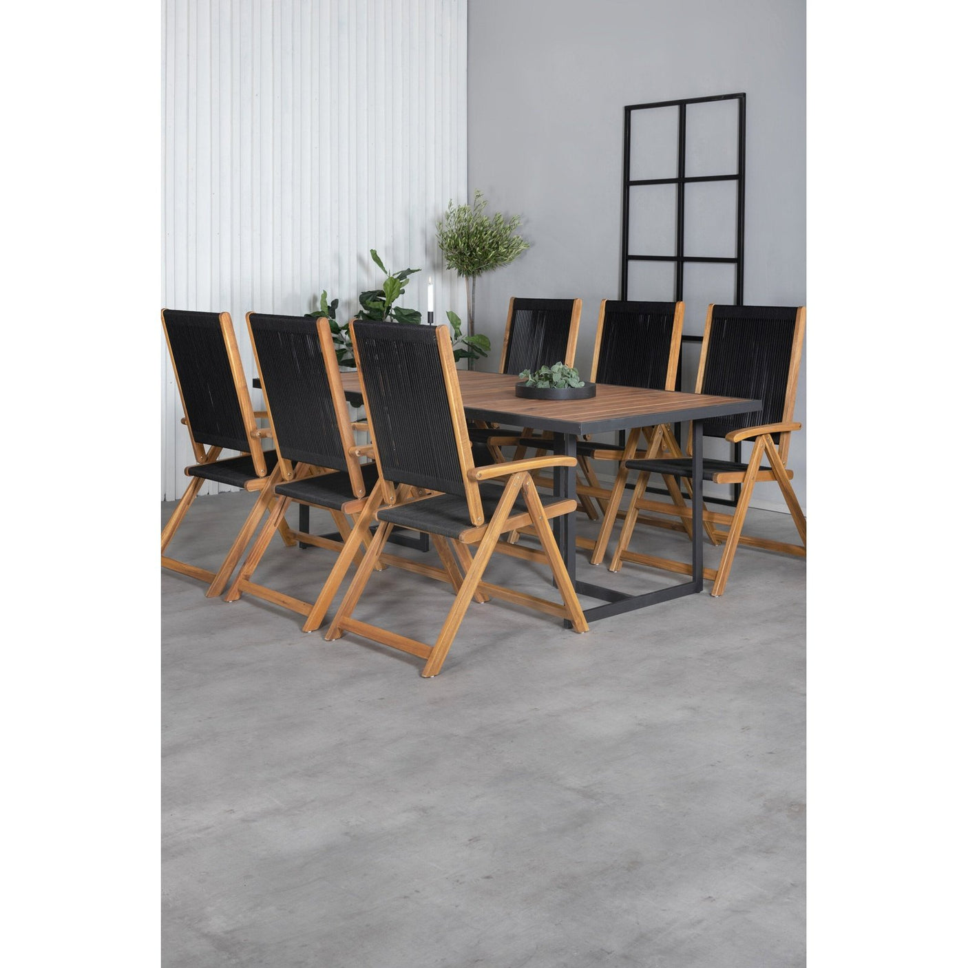 Khung spisebord/ 200*100cm + Liten John stol / Venture Design Spisegruppe
