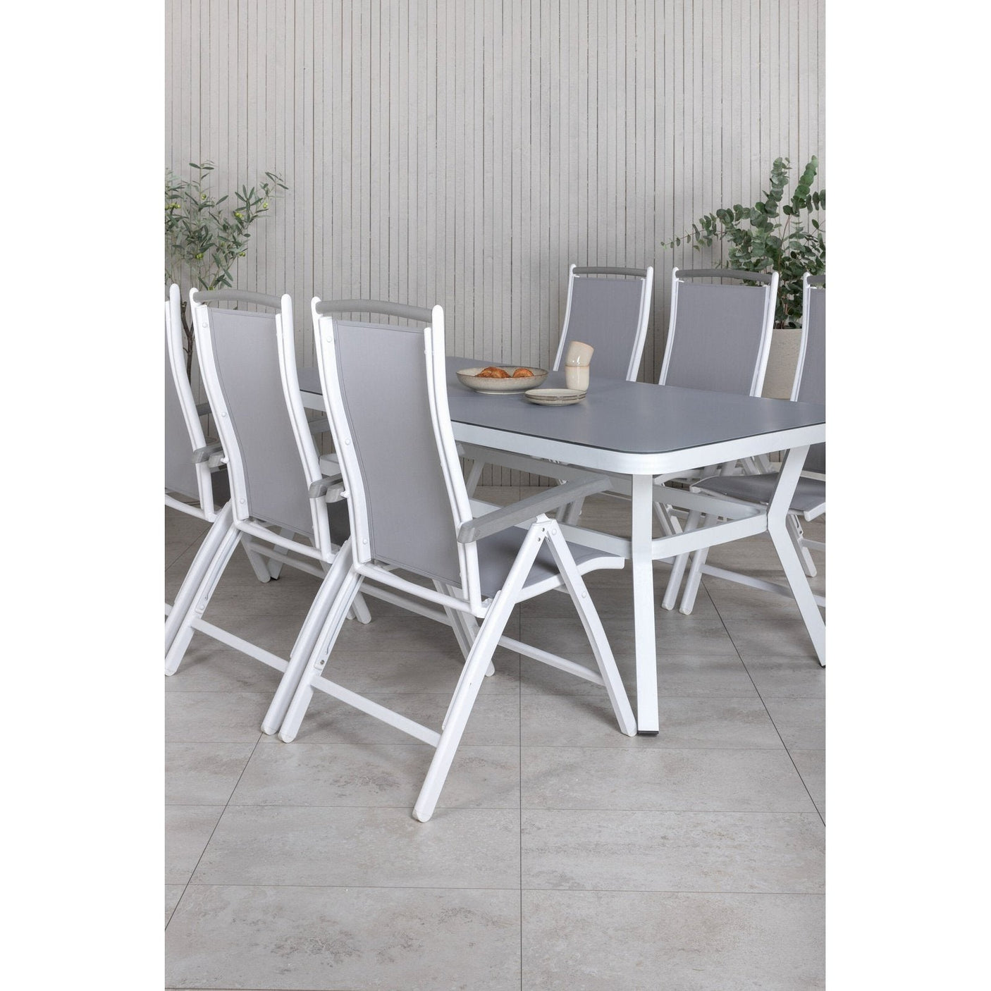 Virya spisebord stort bord + Albany stol Venture Design Spisegruppe