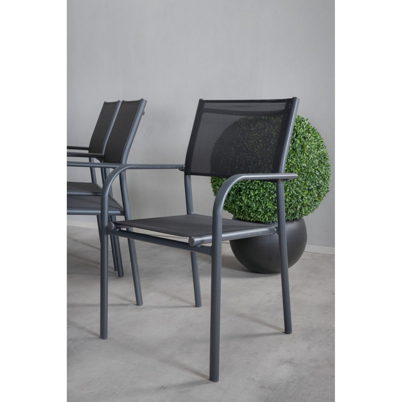 Paola spisebord 200*100 + Santorini Armstol Venture Design Spisegruppe