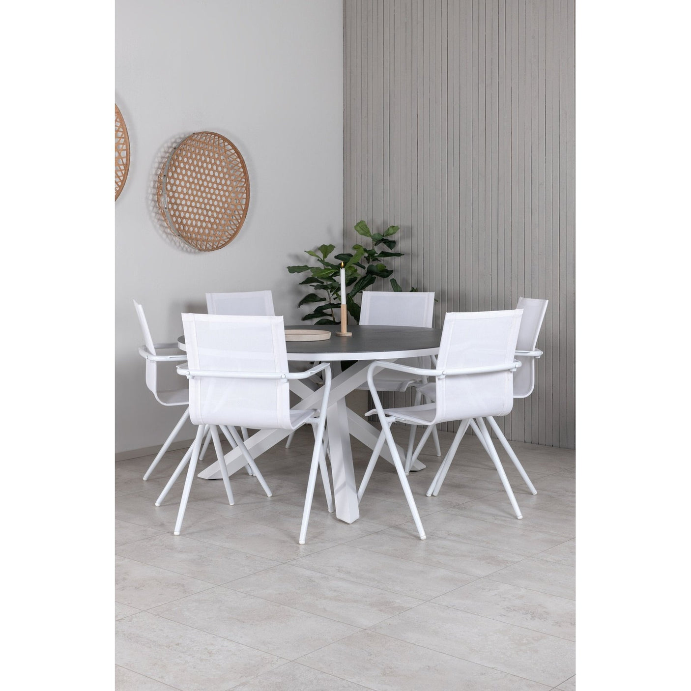 Copacabana bord ø 140 + Alina spisestoler Venture Design Spisegruppe