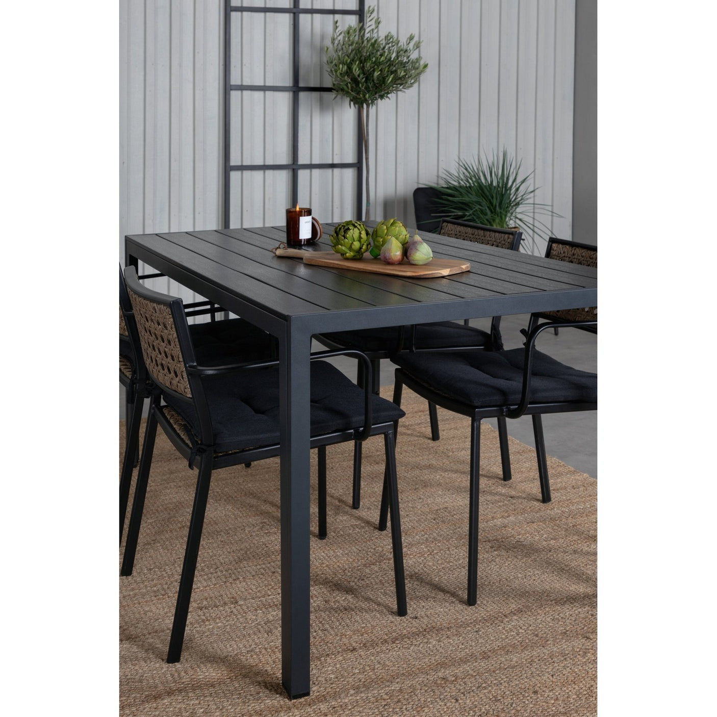 Break Table 150*90 + Paola spisestoler Venture Design Spisegruppe