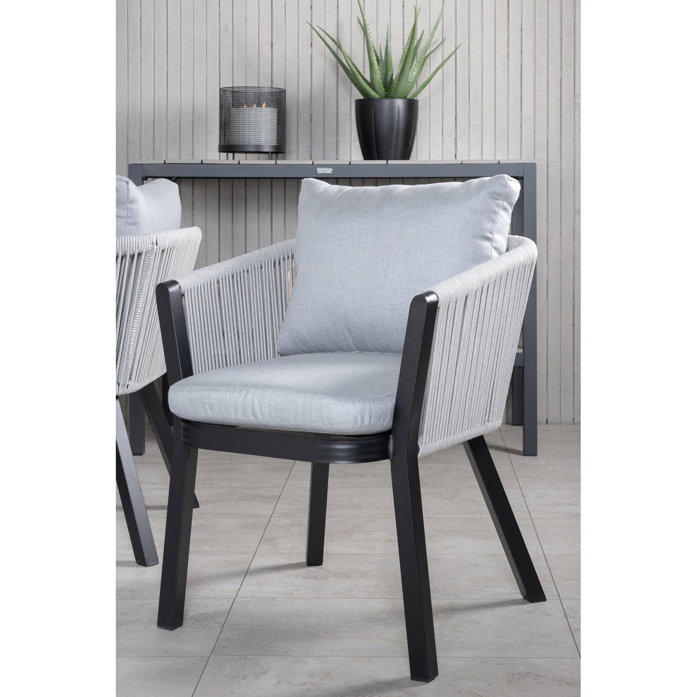 Marbella bord 160/240/+ Virya spisestoler / Venture Design Spisegruppe