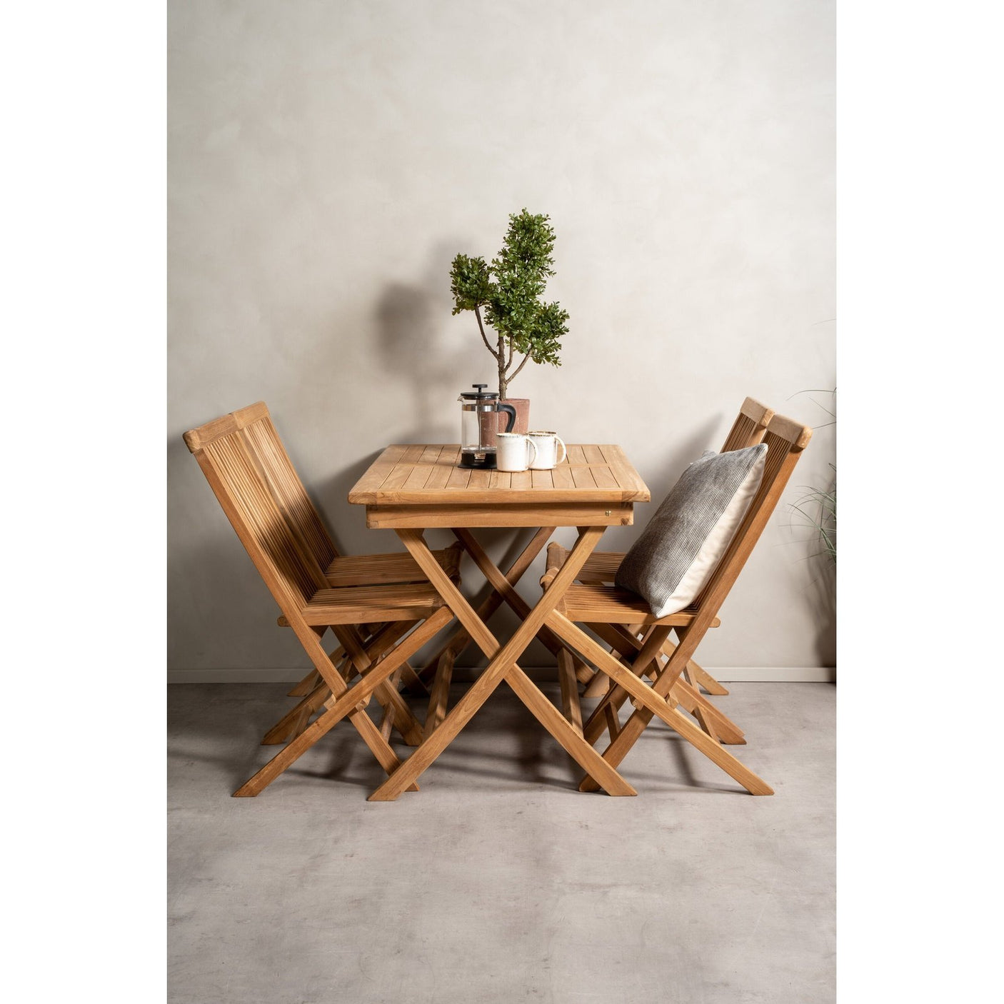 Kenya Spisebord 120*70*H75 + Kenya stoler u/armstøtte Venture Design Spisegruppe