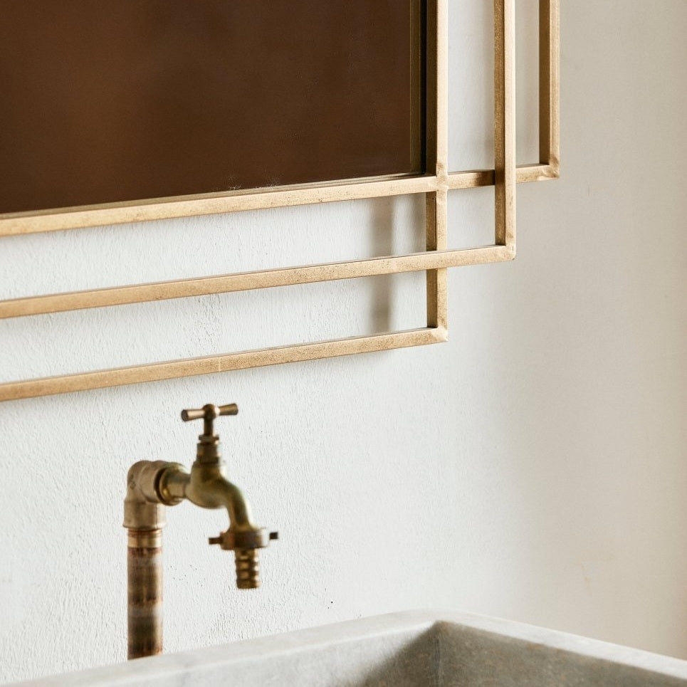 SQUARE speil i jern - 97x76 cm - gull finish Nordal MIRRORS