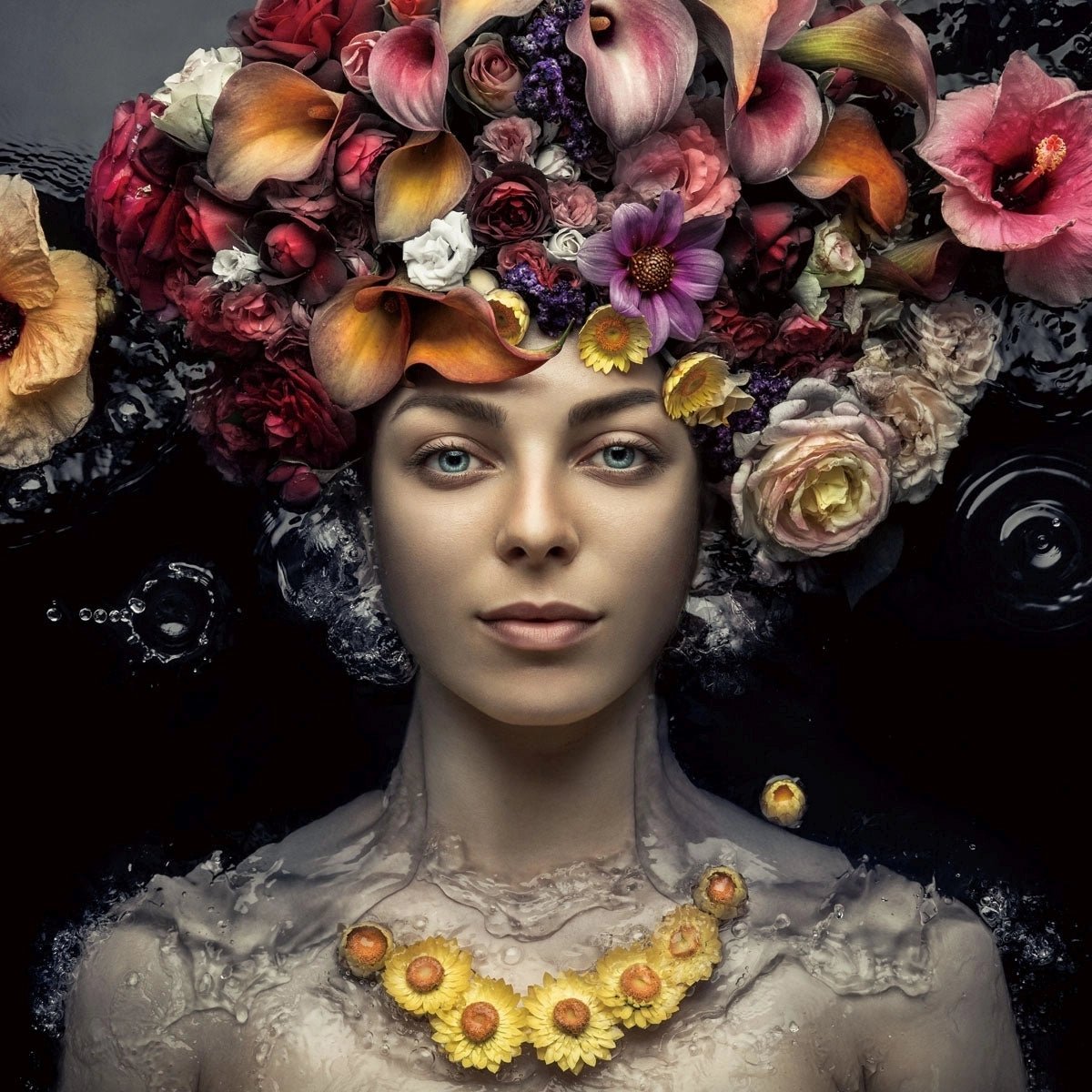 Glass picture lady with flowers Homefactory Bilde