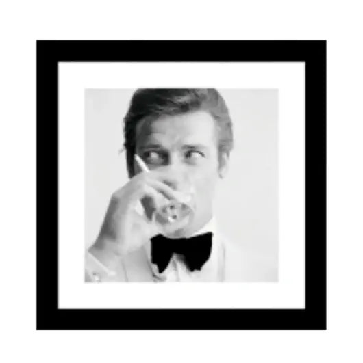 Glass picture w/frame Roger Moore Homefactory Bilde