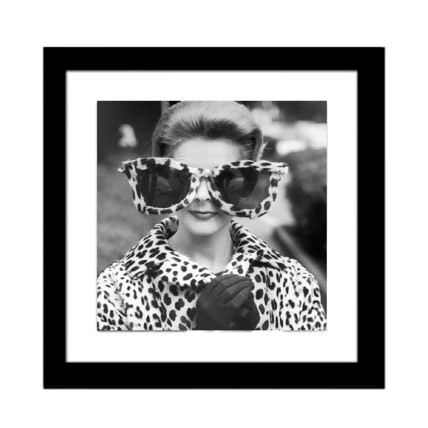 Glass picture w/frame June Pickney Homefactory Bilde