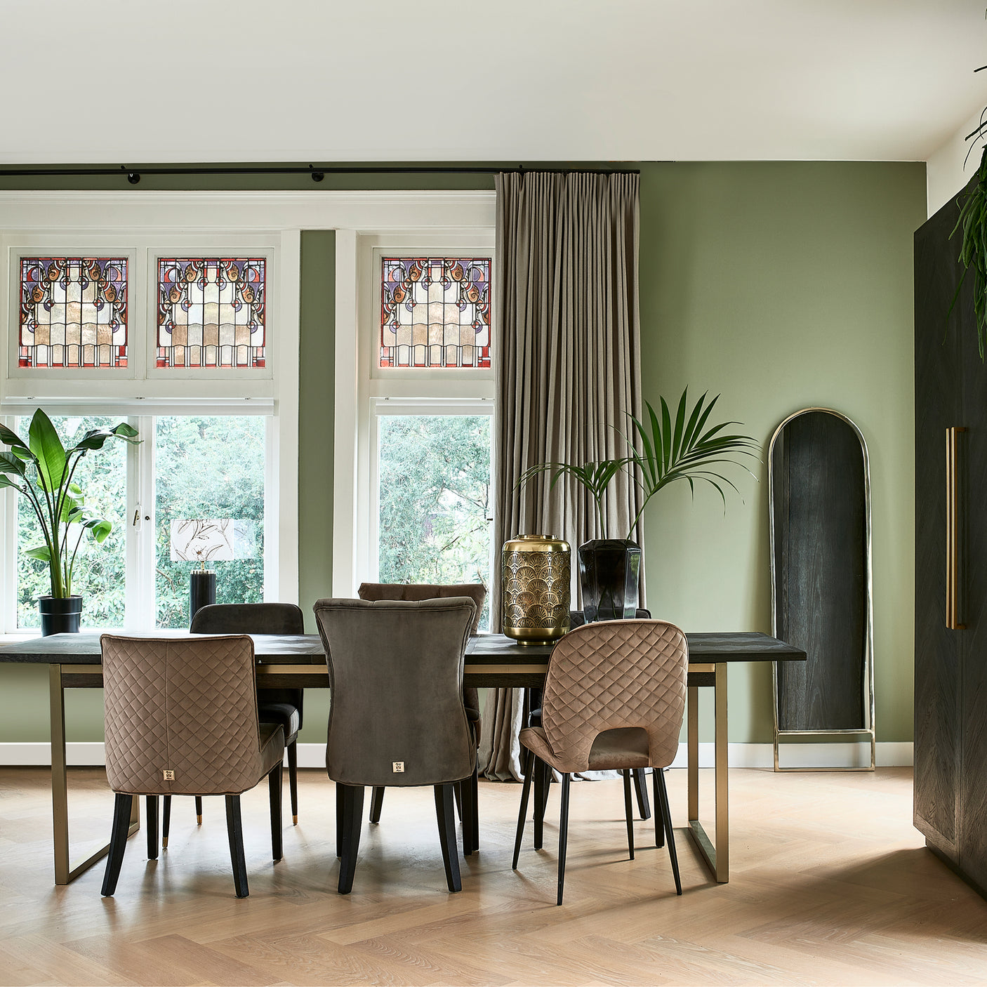 Balmoral spisestol brun ben Riviera Maison Spisestol