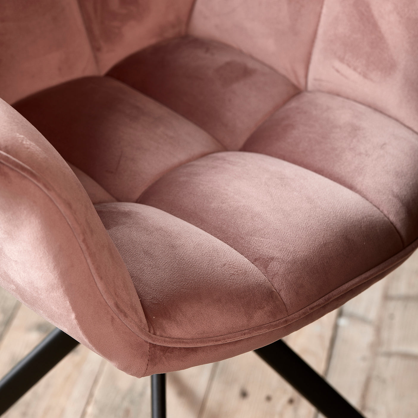 Carnaby Dining Armchair Turning Leg Riviera Maison Spisestol