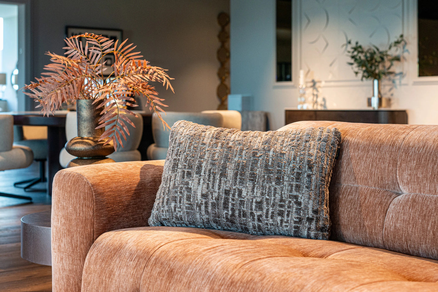 Cushion Olin greige 40x60 Richmond Interiors Pute