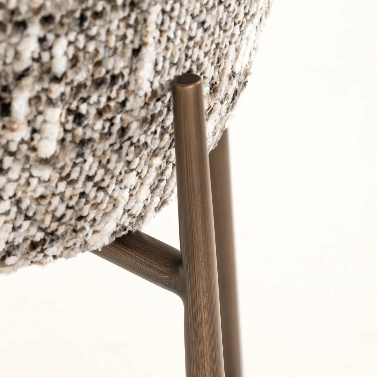 Krakk Odarby brun omara Richmond Interiors Barstol
