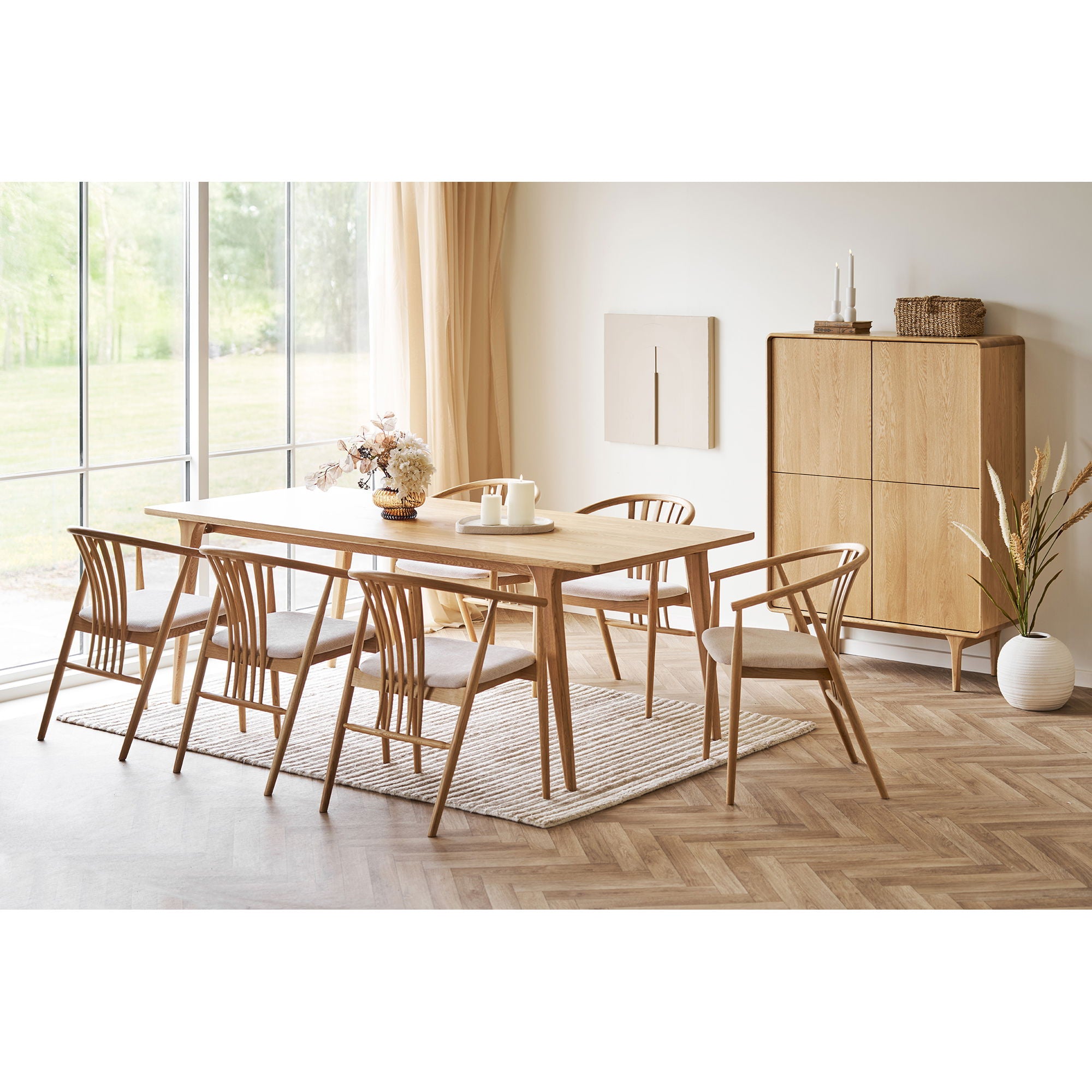 Agustin Spisestol House Nordic Varetype