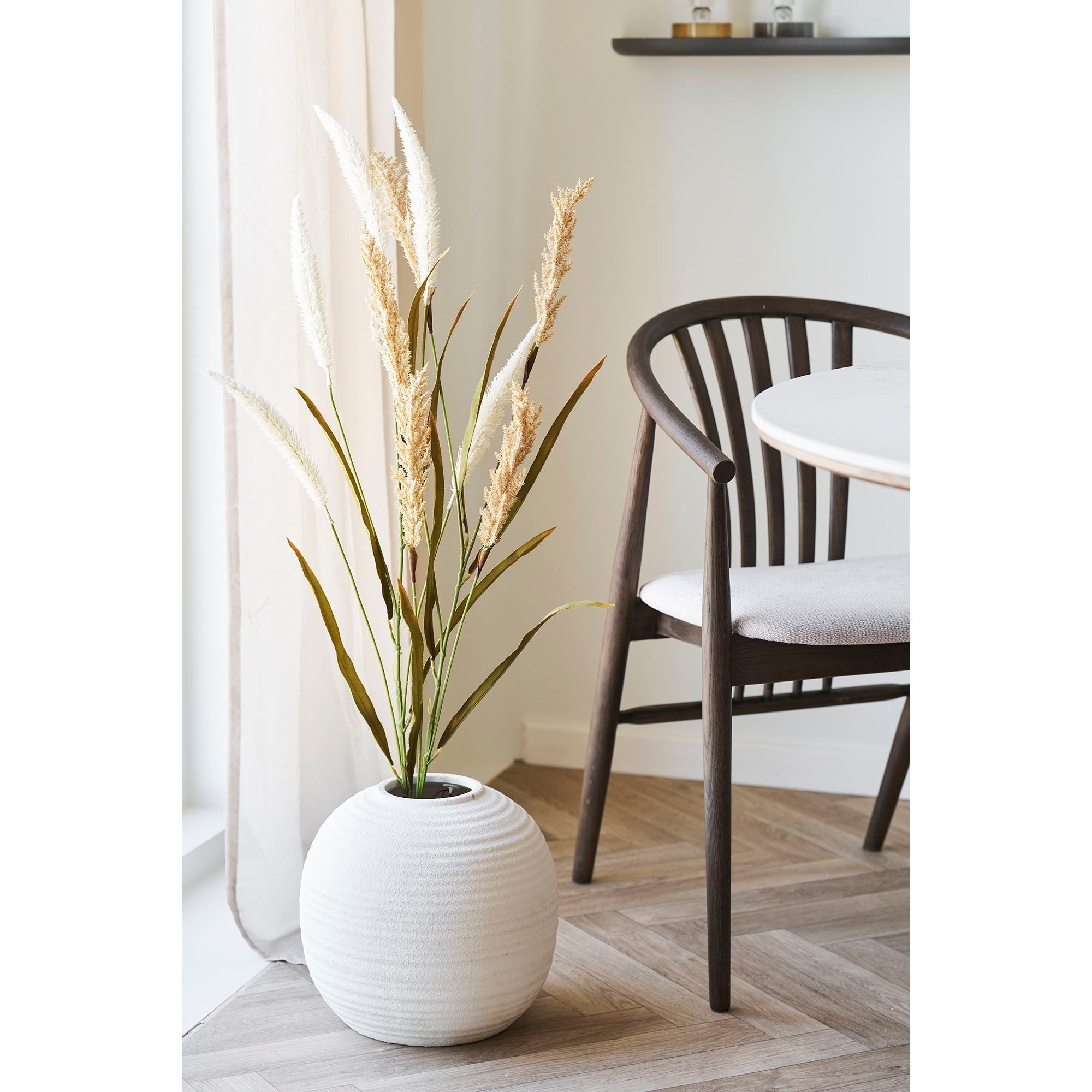 Agustin Spisestol House Nordic Varetype