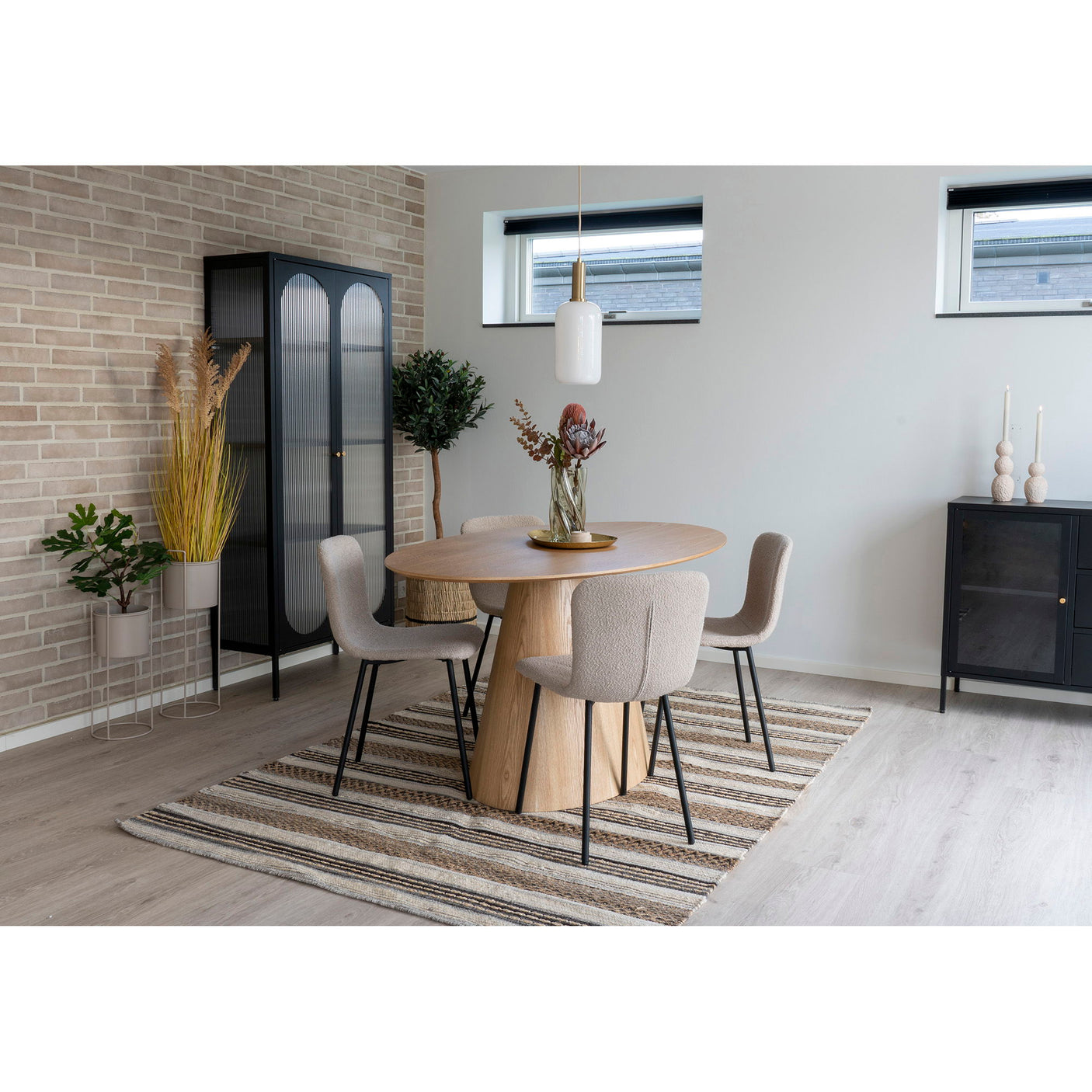Bolton Spisebord ovalt 160x90 House Nordic Spisebord