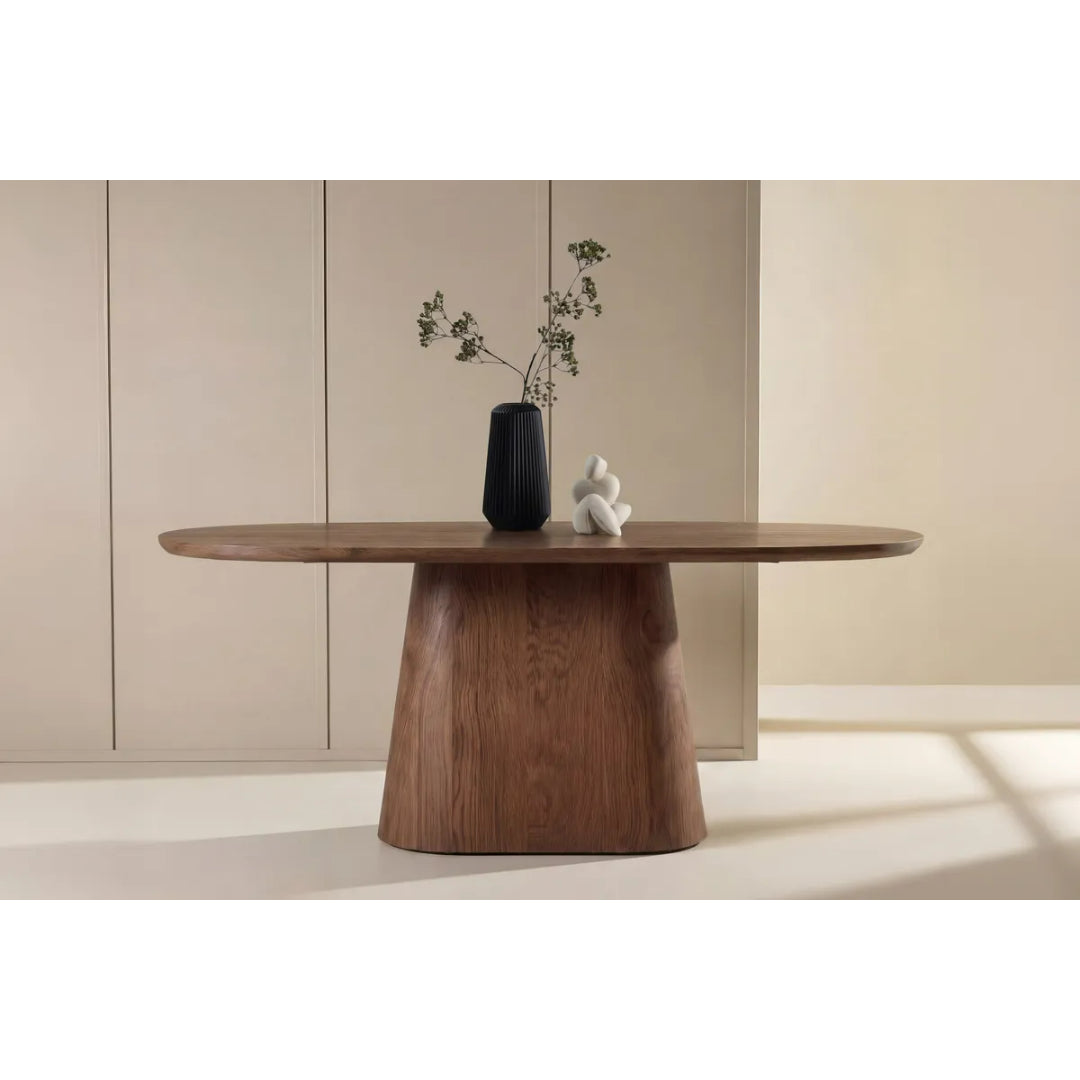 Stjärnö Oval spisebord Venture Design Spisebord
